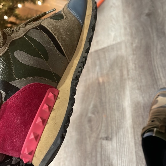 Valentino Rockrunner Camo Sneakers Size 6.5! - Picture 7 of 9